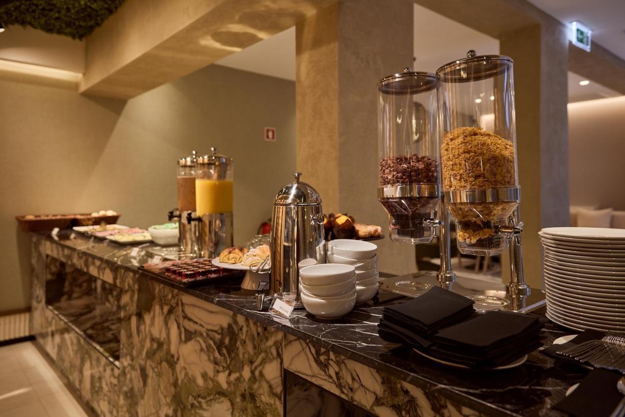 Omid Saldanha Hotel Lissabon